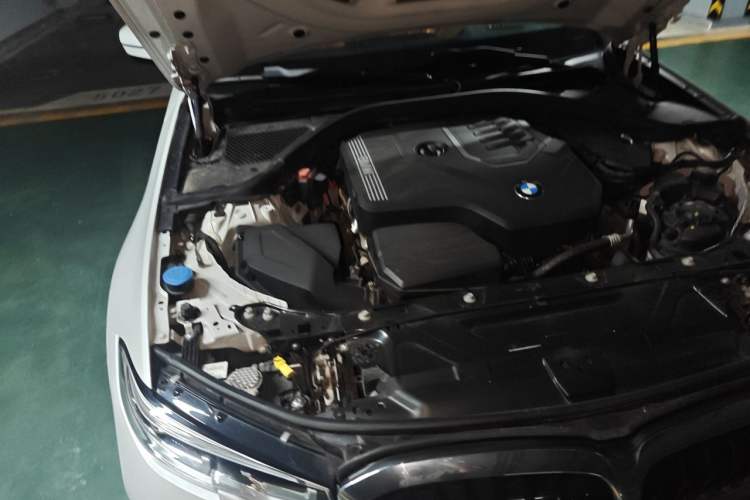 Used BMW 3 Series 2020 Restyled 325Li M Sport Package Engine Bay Right