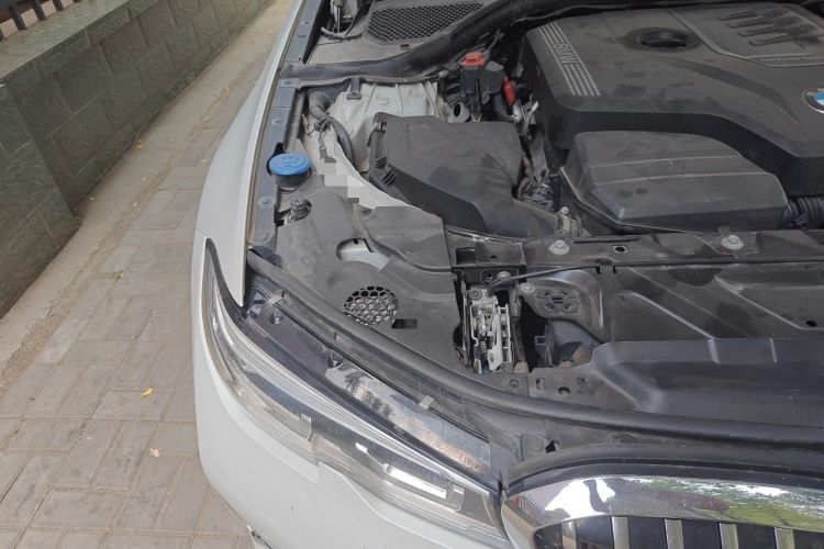 Used BMW 3 Series 2020 325Li First Edition Engine Bay Right