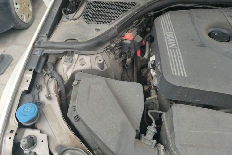 Used BMW 3 Series 2020 Facelift 325Li First Edition Engine Bay Right