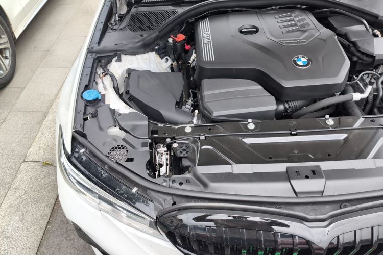 Used BMW 3 Series 2020 325Li M Sport Night Edition Package Engine Bay Right