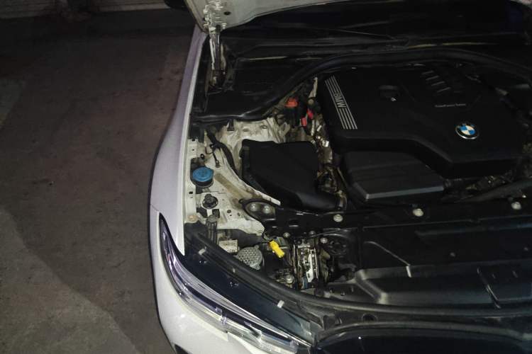Used BMW 3 Series 2020 325Li M Sport Night Edition Package Engine Bay Right