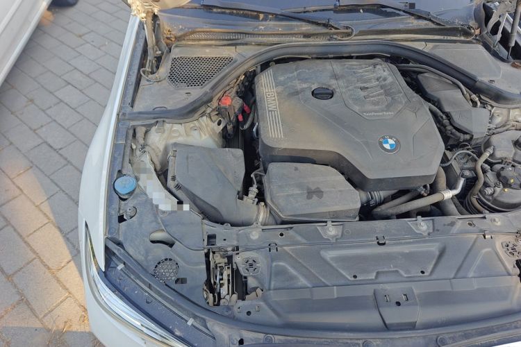 Used BMW 3 Series 2020 325Li First Edition Engine Bay Right