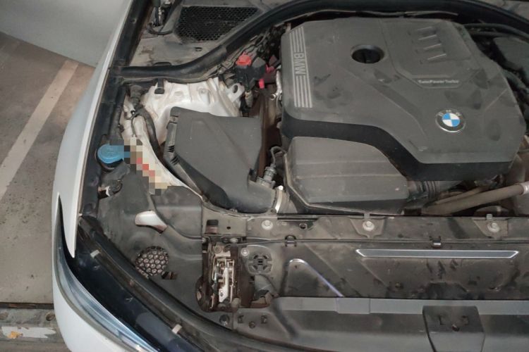Used BMW 3 Series 2020 325i M Sport Package Engine Bay Right