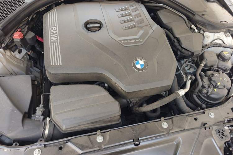 Used BMW 3 Series 2020 325Li First Edition Engine Bay Right
