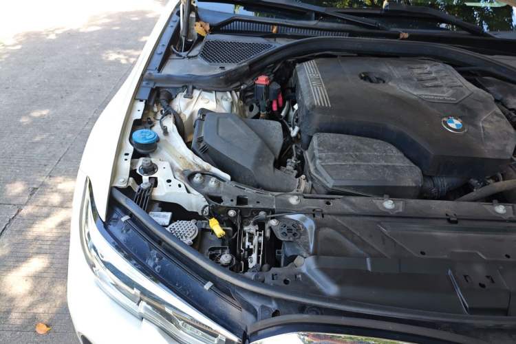 Used BMW 3 Series 2020 Restyled 325Li M Sport Package Engine Bay Right
