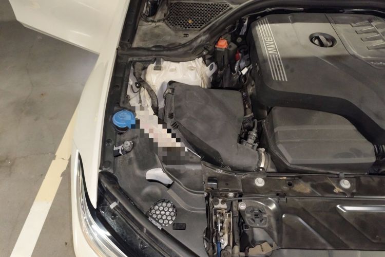 Used BMW 3 Series 2020 325i M Sport Package Engine Bay Right