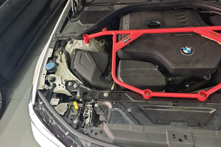 Used BMW 3 Series 2020 Restyled 325Li M Sport Package Engine Bay Right