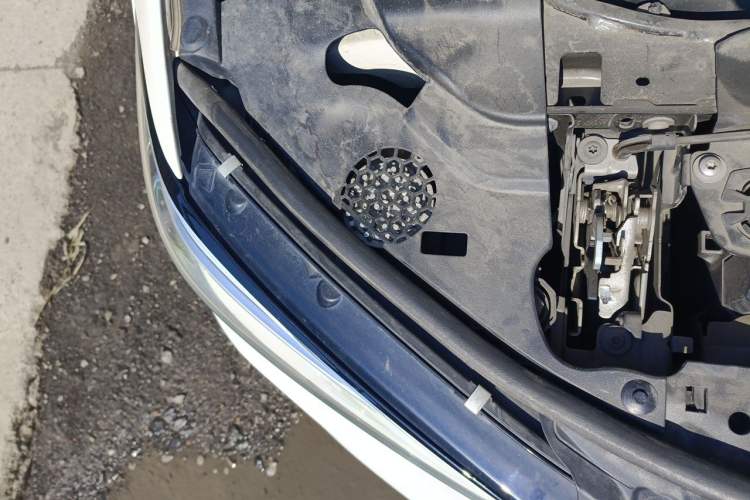 Used BMW 3 Series 2020 325Li M Sport Package Engine Bay Right