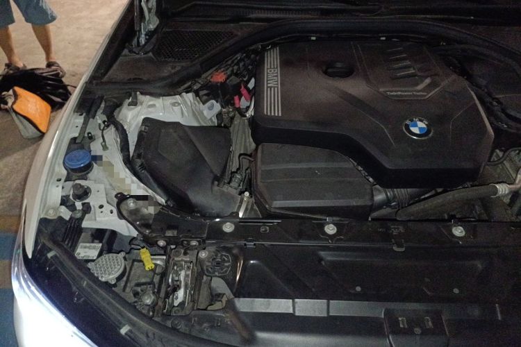 Used BMW 3 Series 2020 320Li M Sport Package Engine Bay Right