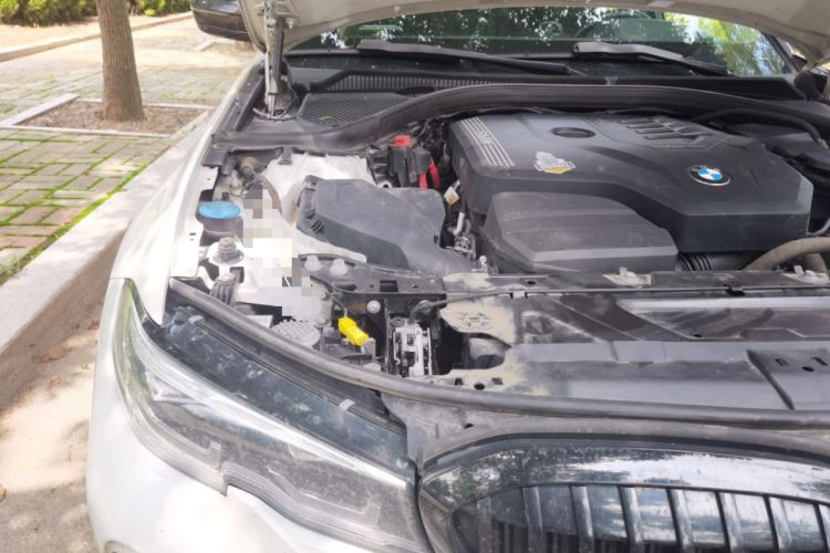 Used BMW 3 Series 2020 325i M Sport Night Edition package Engine Bay Right