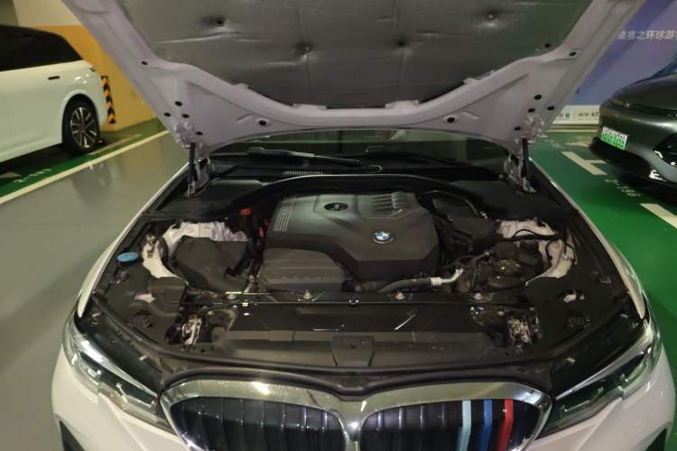 Used BMW 3 Series 2020 325Li M Sport Package Engine Bay Right