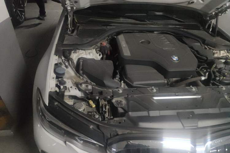 Used BMW 3 Series 2020 320Li M Sport Package Engine Bay Right