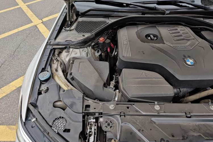 Used BMW 3 Series 2020 325Li M Sport Package Engine Bay Right