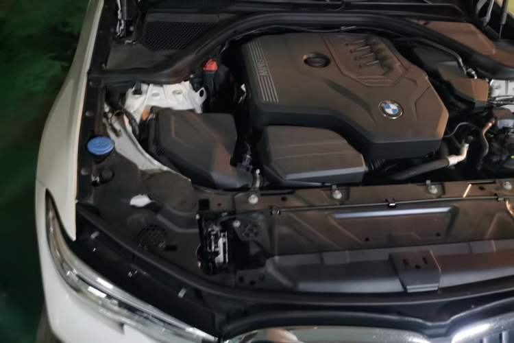 Used BMW 3 Series 2020 325Li First Edition Engine Bay Right