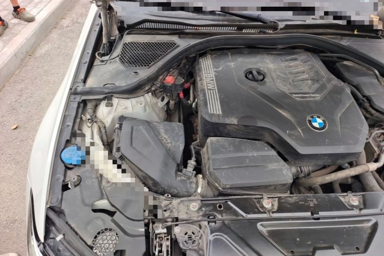 Used BMW 3 Series 2020 325i M Sport Package Engine Bay Right