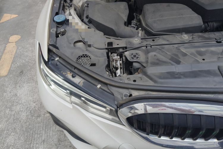 Used BMW 3 Series 2020 325Li M Sport Package Engine Bay Right