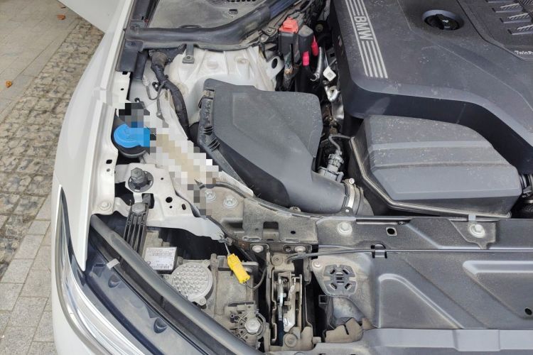 Used BMW 3 Series 2020 330i M Sport Night Edition Engine Bay Right