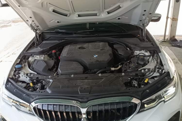 Used BMW 3 Series 2020 Restyled 325Li M Sport Package Engine Bay