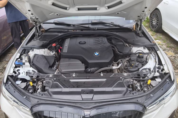Used BMW 3 Series 2020 320Li M Sport Package Engine Bay