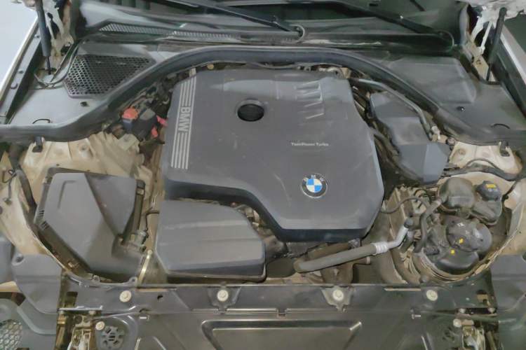 Used BMW 3 Series 2020 325Li M Sport Package Engine Bay
