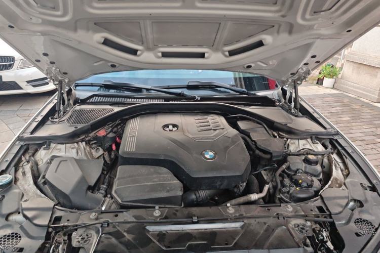 Used BMW 3 Series 2020 325Li First Edition Engine Bay