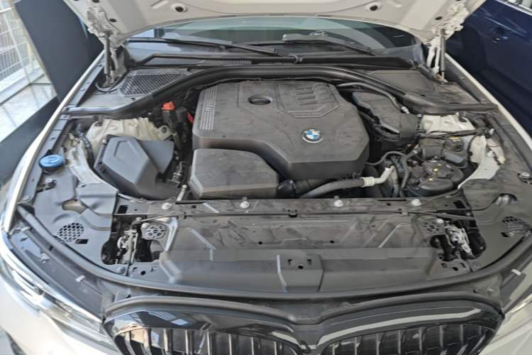 Used BMW 3 Series 2020 325Li M Sport Package Engine Bay