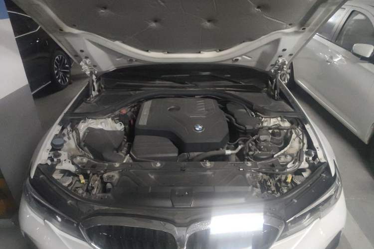 Used BMW 3 Series 2020 320Li M Sport Package Engine Bay