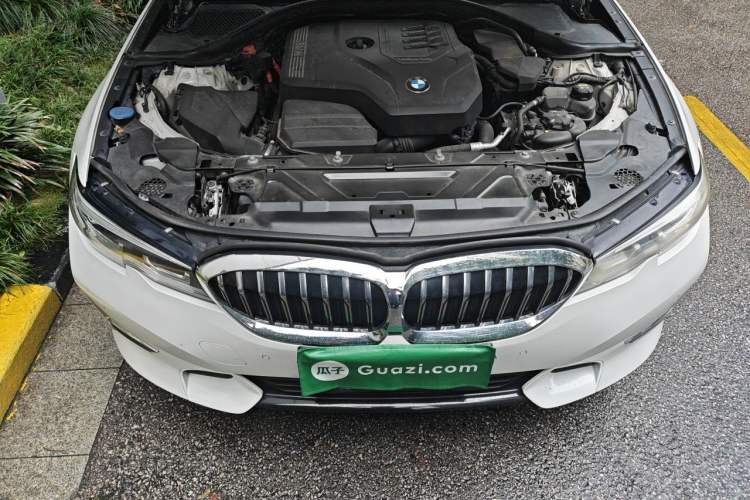 Used BMW 3 Series 2020 325Li First Edition Engine Bay