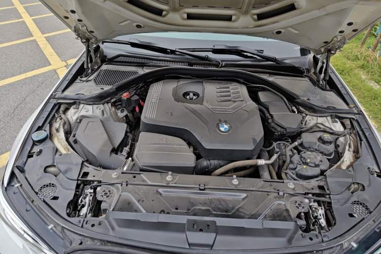 Used BMW 3 Series 2020 325Li M Sport Package Engine Bay