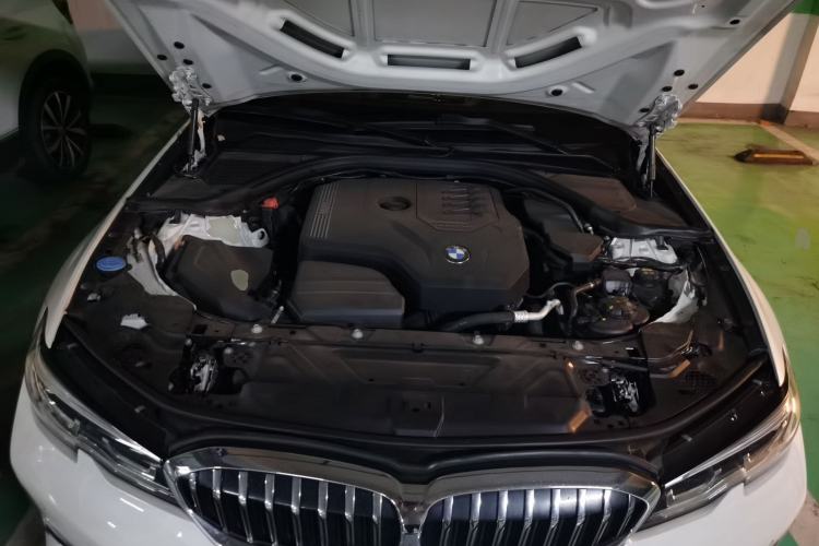 Used BMW 3 Series 2020 325Li First Edition Engine Bay