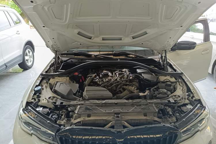 Used BMW 3 Series 2020 325Li M Sport Package Engine Bay