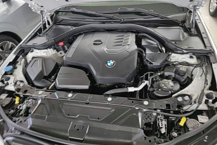 Used BMW 3 Series 2020 Restyled 325Li M Sport Package Engine Bay