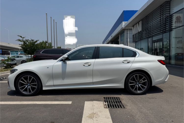 Used BMW 3 Series 2020 Restyled 325Li M Sport Package Exterior 1