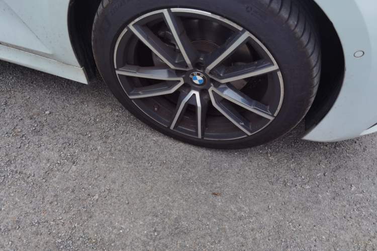 Used BMW 3 Series 2020 Restyled 325Li M Sport Package Exterior 1