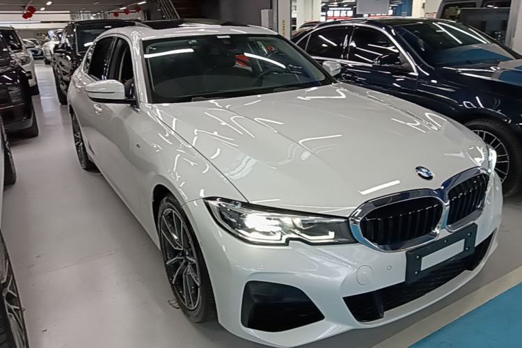 Used BMW 3 Series 2020 Restyled 325Li M Sport Package Exterior 1