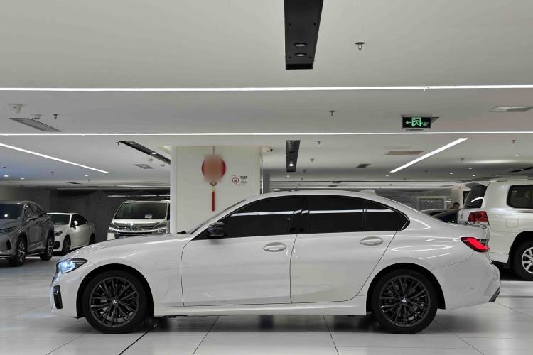 Used BMW 3 Series 2020 330i M Sport Night Edition Exterior 1