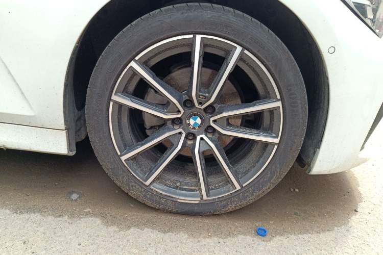 Used BMW 3 Series 2020 Restyled 325Li M Sport Package Exterior 1