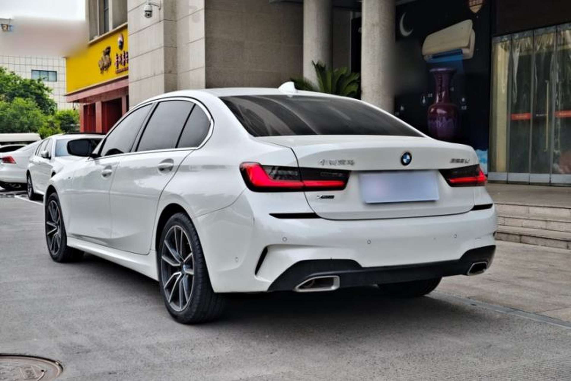 Used BMW 3 Series 2020 Facelifted 325Li xDrive M Sport Package Exterior 1