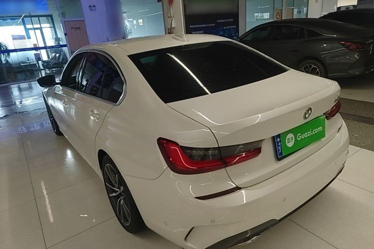 Used BMW 3 Series 2020 Facelifted 325i M Sport Package Exterior 2