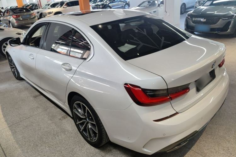 Used BMW 3 Series 2020 320Li M Sport Package Exterior 2