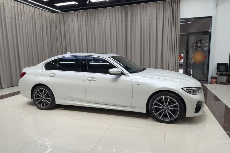 Used BMW 3 Series 2020 Restyled 325Li M Sport Package Exterior 2