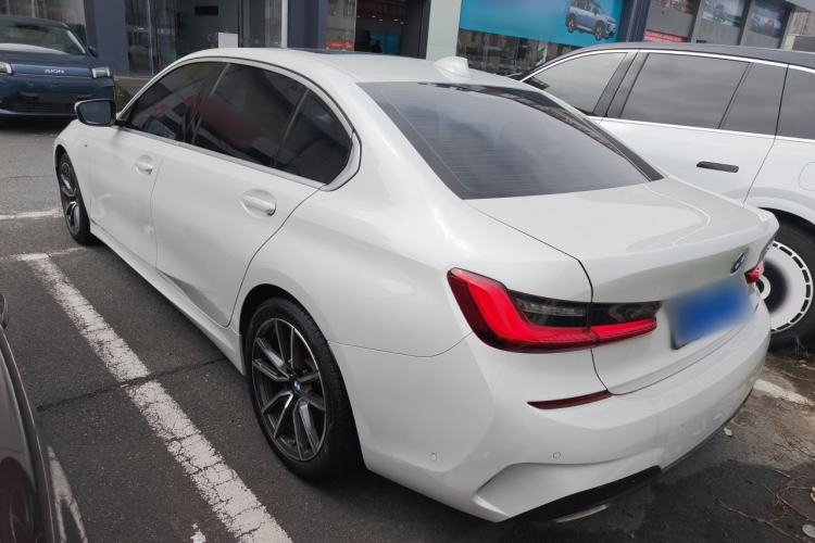 Used BMW 3 Series 2020 Restyled 325Li M Sport Package Exterior 2