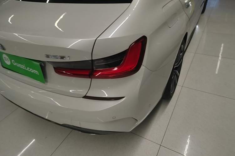 Used BMW 3 Series 2020 Facelifted 325i M Sport Package Exterior 3