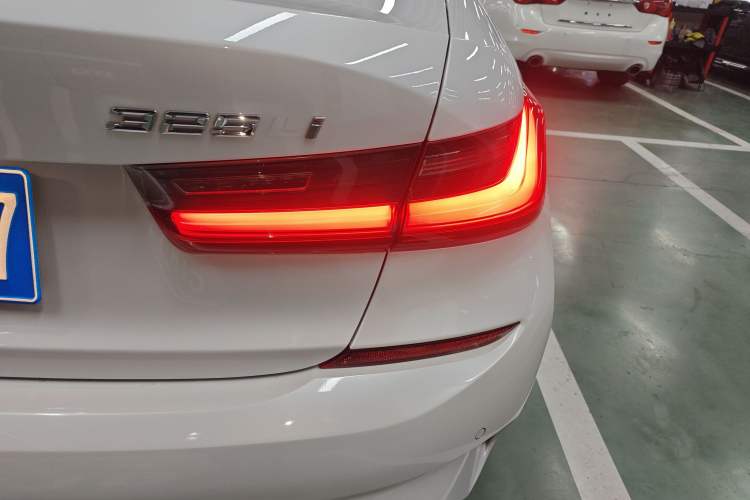 Used BMW 3 Series 2020 325Li M Sport Package Exterior 3