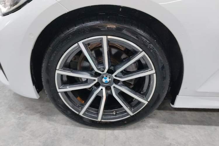 Used BMW 3 Series 2020 320Li M Sport Package Exterior 4