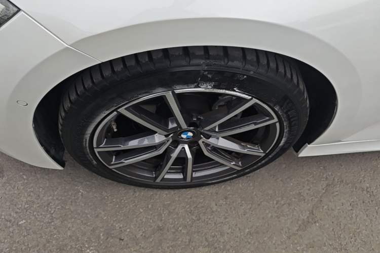 Used BMW 3 Series 2020 320Li M Sport Package Exterior 4