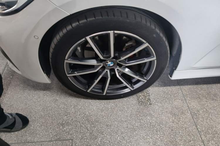 Used BMW 3 Series 2020 320Li M Sport Package Exterior 4
