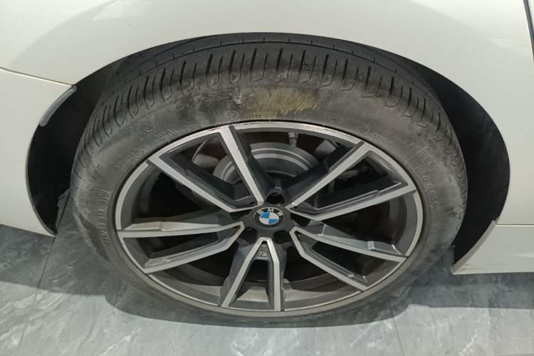 Used BMW 3 Series 2020 Restyled 325Li M Sport Package Exterior 5