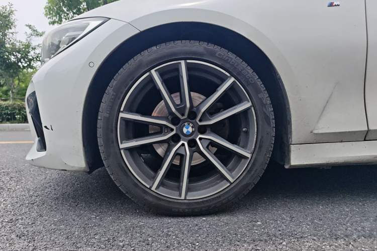 Used BMW 3 Series 2020 Restyled 325Li M Sport Package Exterior 5