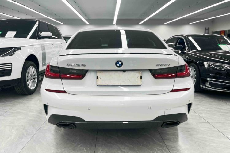 Used BMW 3 Series 2020 Restyled 325i M Sport Night Edition Package Exterior 5